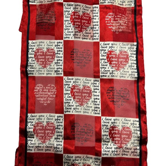 Hearts and Squares Scarf - Picture 4 of 5